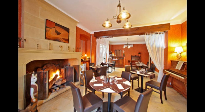 Hôtel-restaurant Le Cygne  Le bugue