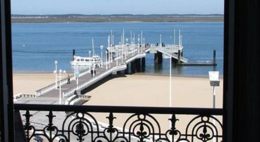 Grand Hôtel Richelieu  Arcachon