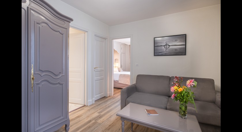 Hotel Domaine Du Limonay, The Originals Collection  Saint-méloir-des-ondes