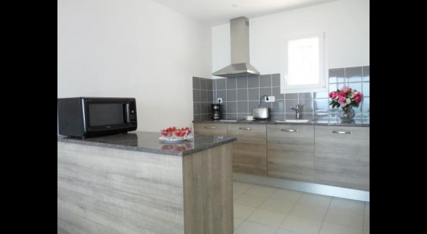 Appart'hotel Résidence La Provence  Saint-mitre-les-remparts