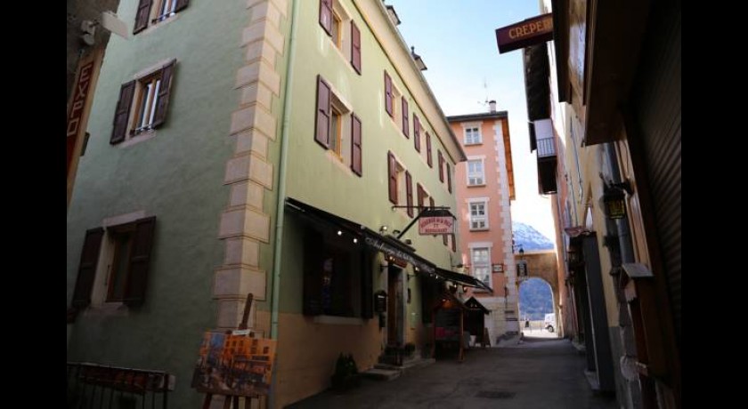 Séjour Authentique à l'Auberge de la Paix, Hôtel 3 étoiles à Briançon