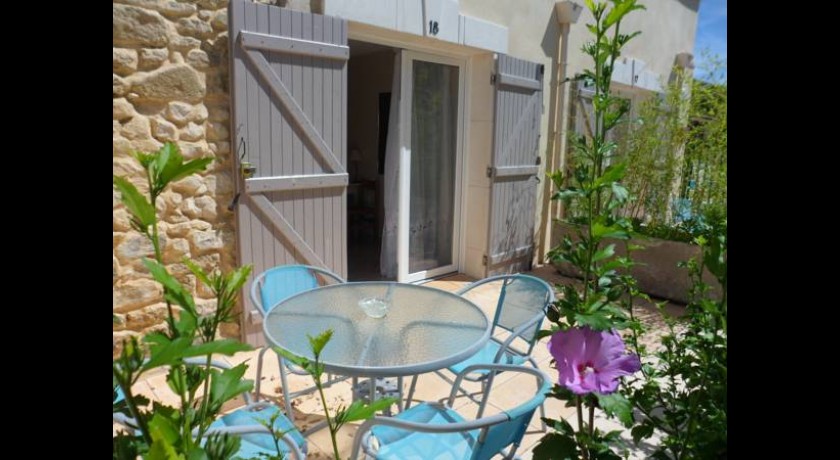 Hotel Auberge Rognonaise  Rognonas