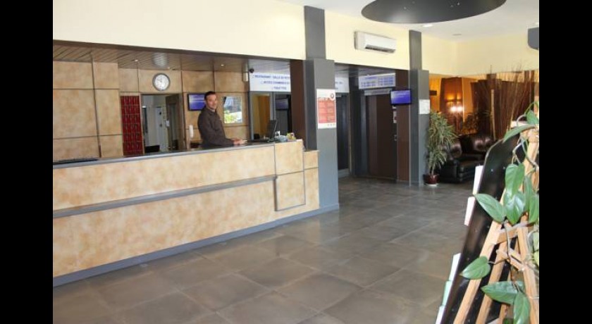 Interhôtel Parc Des Expositions  Marseille