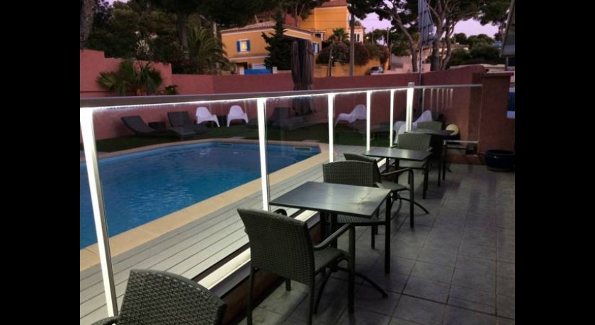 Hotel La Tuilière  Carry-le-rouet