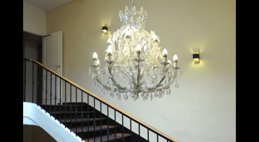 Hotel La Vallée De L'arc  Trets