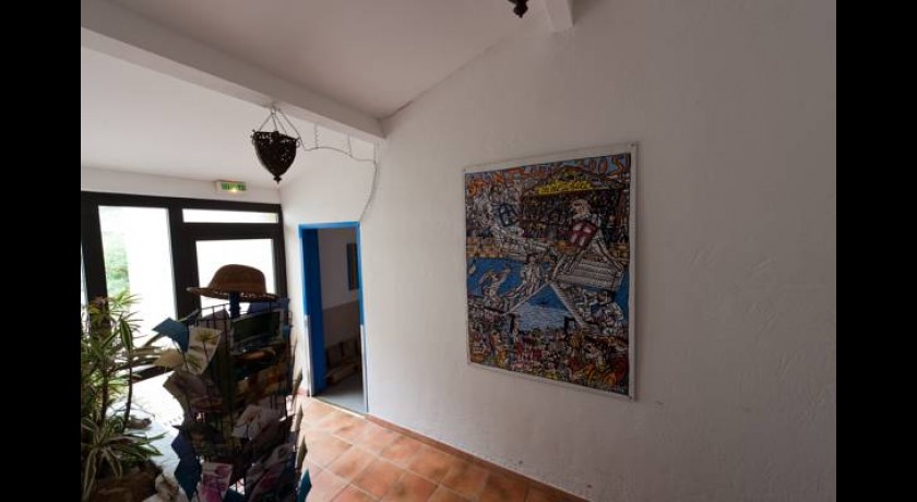 Hotel Le Devem De Mirapier  Cornillon-confoux