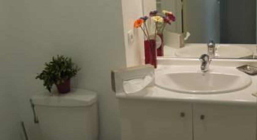 Hotel Le Louveteau  La ciotat