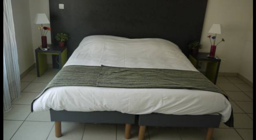 Hotel Le Louveteau  La ciotat