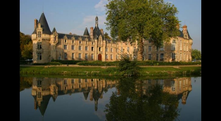 Hotel Le Château D'esclimont  Saint-symphorien-le-château