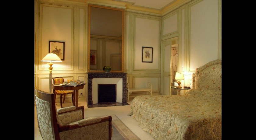 Hotel Hostellerie Du Chateau De Rochecotte  Saint-patrice