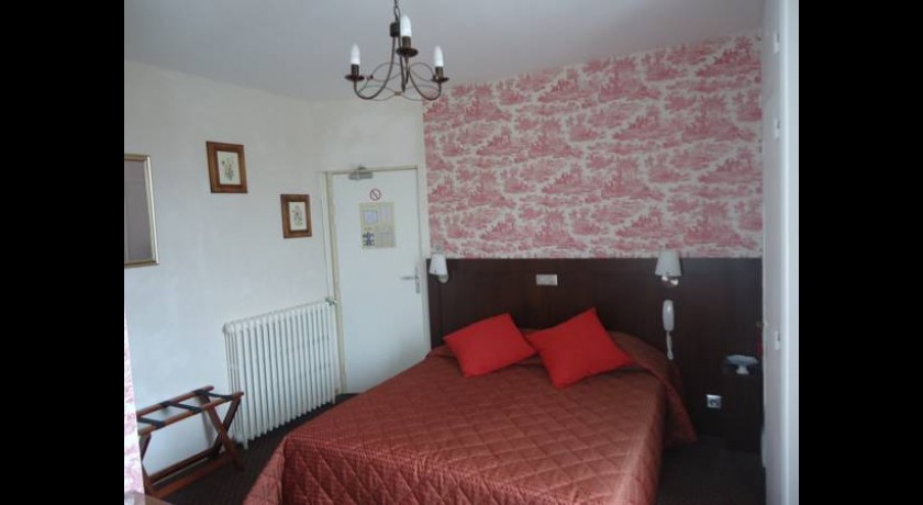 Hôtel Restaurant La Brèche à Amboise - Séjour Authentique au Cœur des Châteaux de la Loire