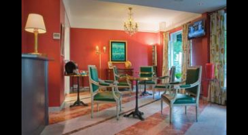 HÔTEL BALDI | Hôtel 3 Étoiles à Paris 15ème | Proche Tour Eiffel