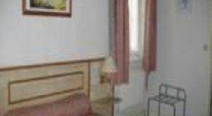 Hotel Le Francais  Amboise