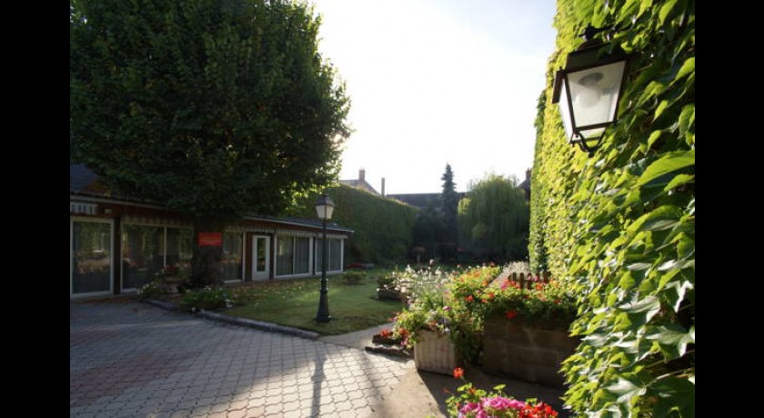 Hôtel De La Maille D'or  Beaugency