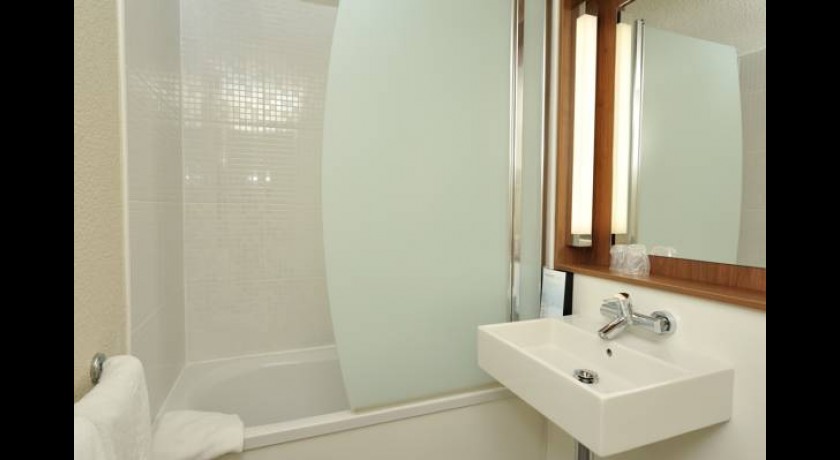 Hotel Campanile  La chapelle-saint-mesmin