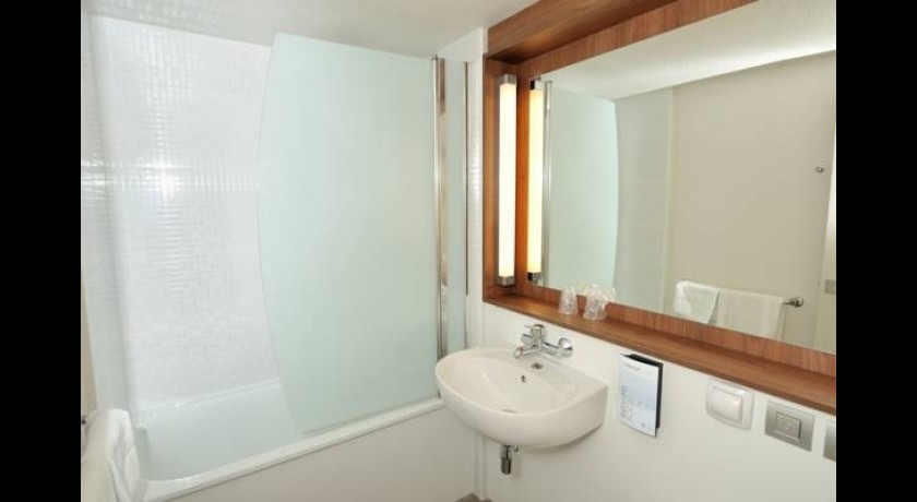 Hotel Campanile  La chapelle-saint-mesmin