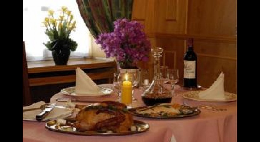 Hôtel Le Relais de la Poste à Pithiviers | Séjour 3 étoiles entre Beauce et Gâtinais