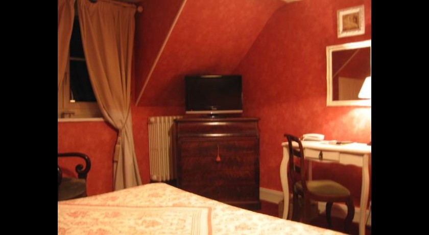 Hôtel Villa Marjane Orléans - Charme et Confort au Cœur de la Vallée de la Loire | Réservez dès maintenant