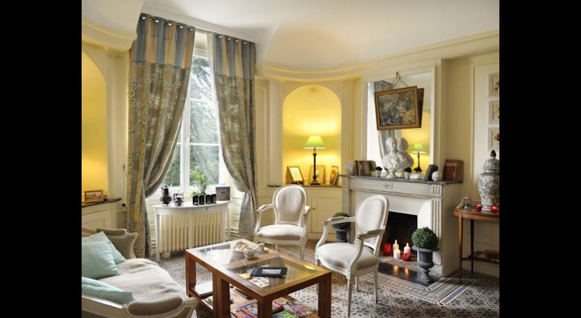 Hôtel Villa Marjane Orléans - Charme et Confort au Cœur de la Vallée de la Loire | Réservez dès maintenant