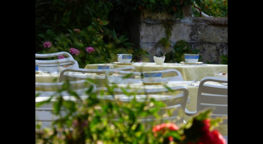 Hotel La Tonnellerie  Tavers