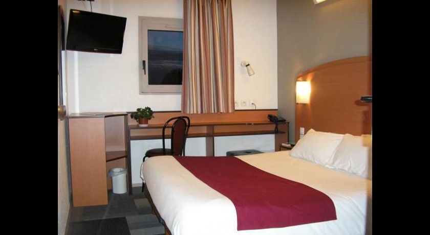 Hôtel Balladins  Saran