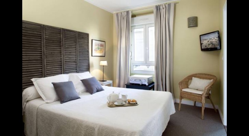 Hôtel De La Paix  Paris