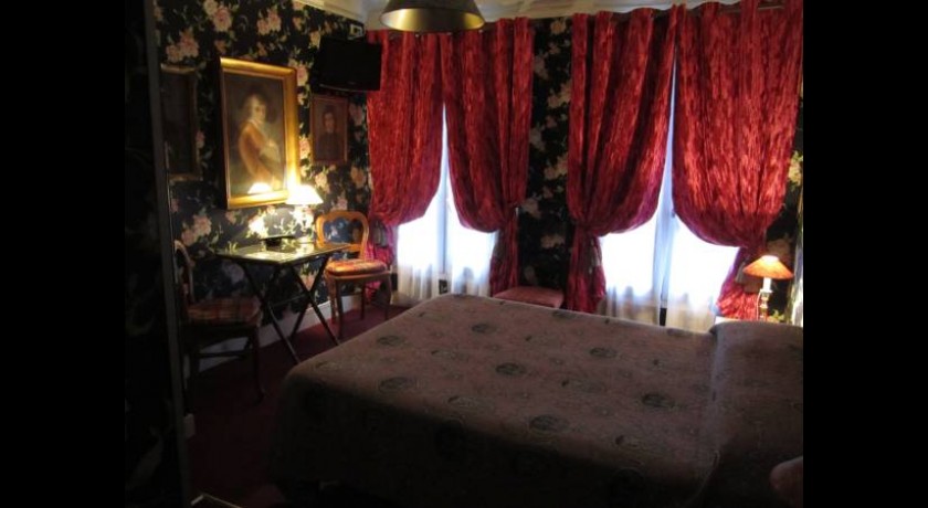 Hôtel de Nice - Hôtel 3 étoiles au cœur du Marais à Paris | Meilleurs Prix Garantis