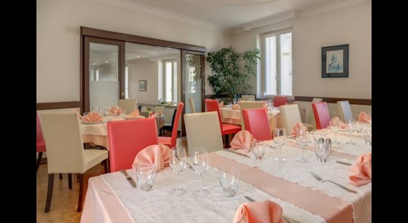 Hotel La Barque  Beaumont-sur-sarthe