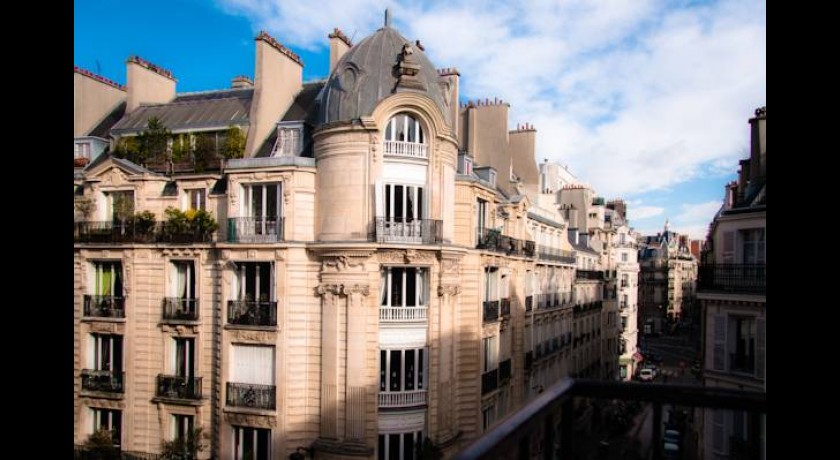 Hôtel Des Deux Avenues  Paris