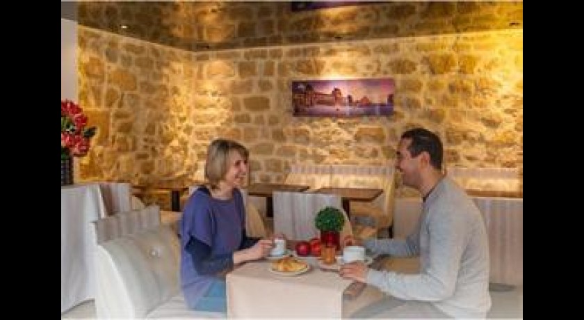 Hôtel Du Lion D'or  Paris