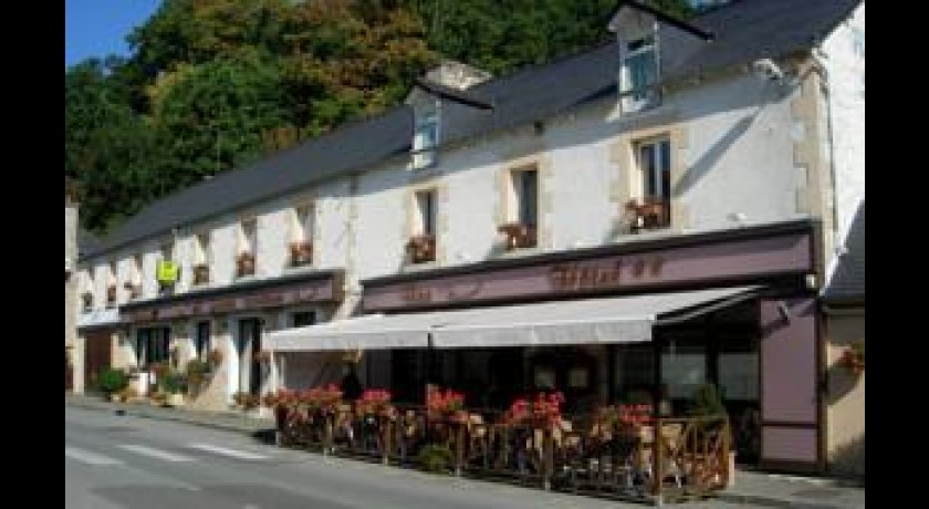 Hotel La Grande Fontaine  Jugon-les-lacs