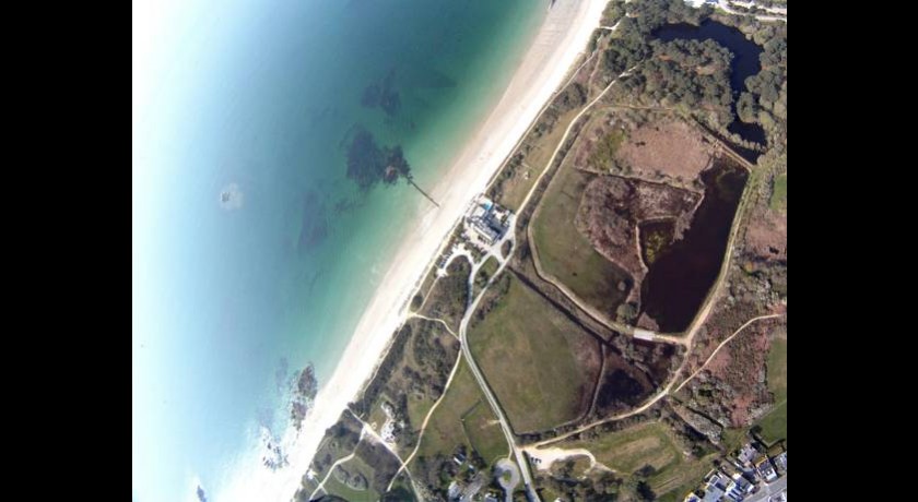 Hotel Les Mouettes  Larmor-plage