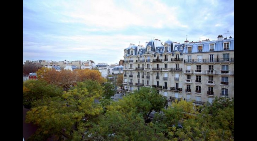 Hôtel Du Printemps  Paris