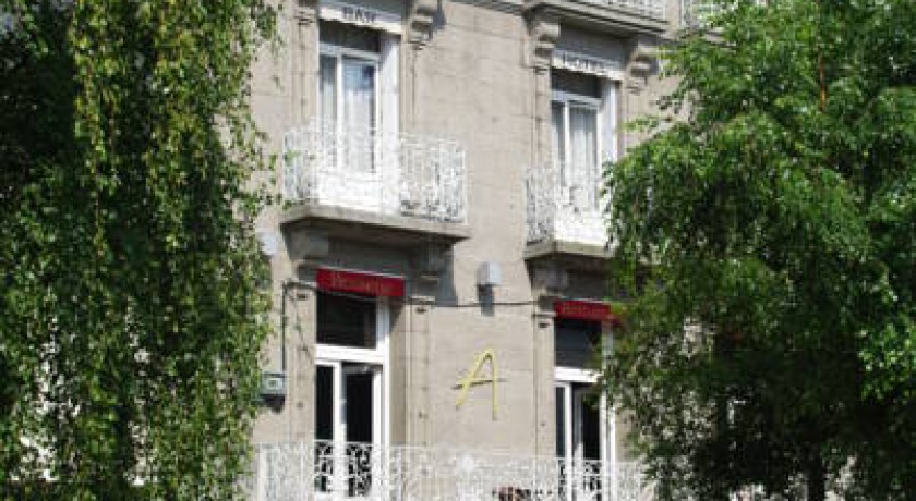 Hotel Le Duguesclin  Saint-brieuc