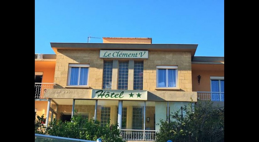 HÔtel Restaurant Le Clement V  Roquemaure