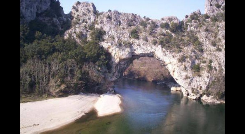 HÔtel De La Bourse  Pont-saint-esprit