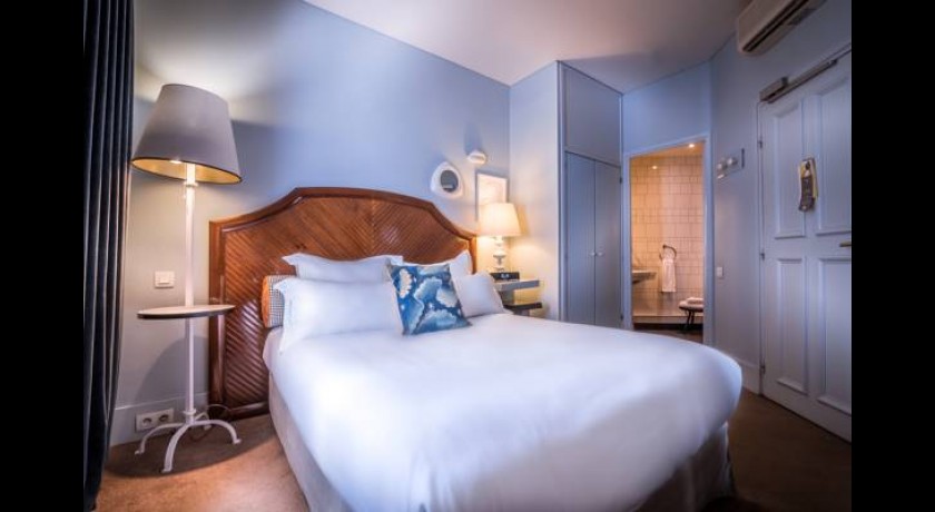 Hôtel Jules César  Paris