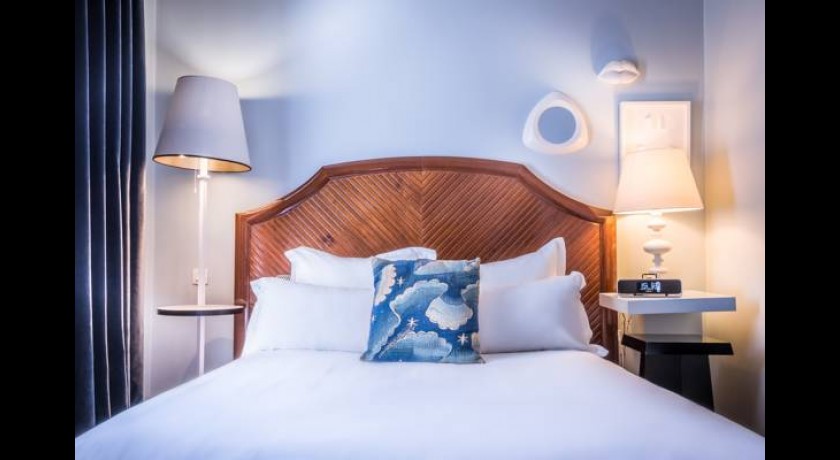 Hôtel Jules César  Paris