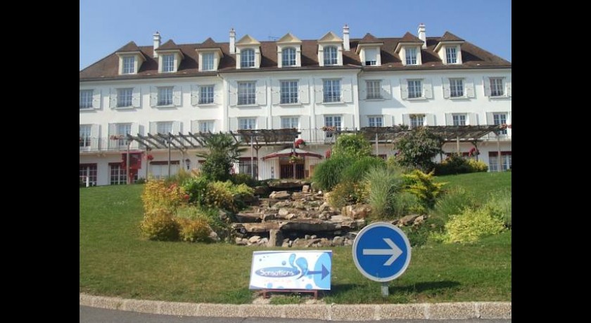 Hotel Ile De France - Symphonie Des Saisons  Château-thierry