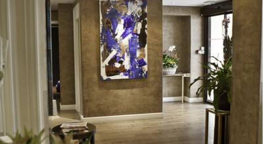 Hôtel Sèvres Montparnasse  Paris