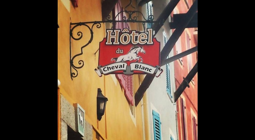 Hôtel-restaurant Du Cheval Blanc  Barcelonnette