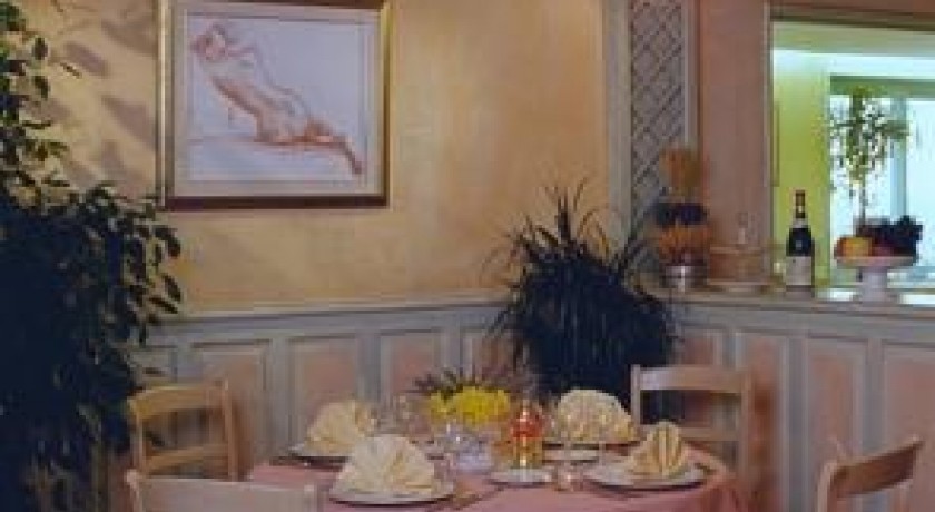 Hôtel-restaurant La Bonne Auberge  Moustiers-sainte-marie