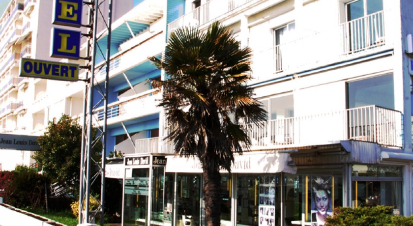Hotel Les Flots Bleus-les Embruns  Royan