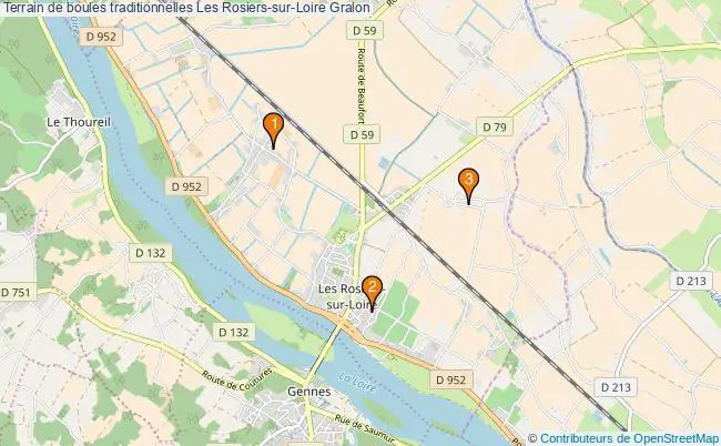 plan Terrain de boules traditionnelles Les Rosiers-sur-Loire : 3 équipements