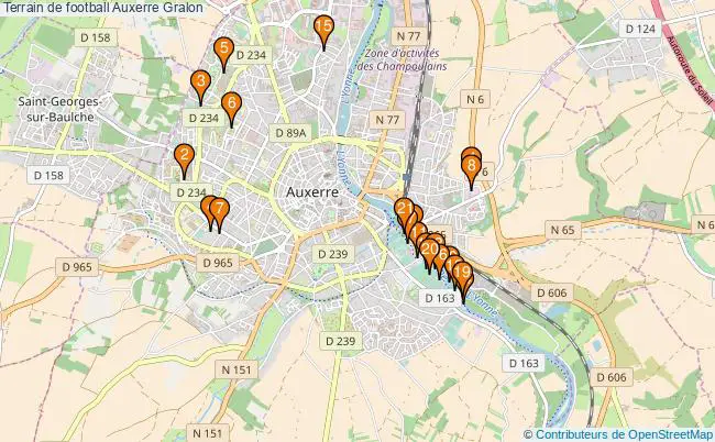 plan Terrain de football Auxerre : 21 équipements