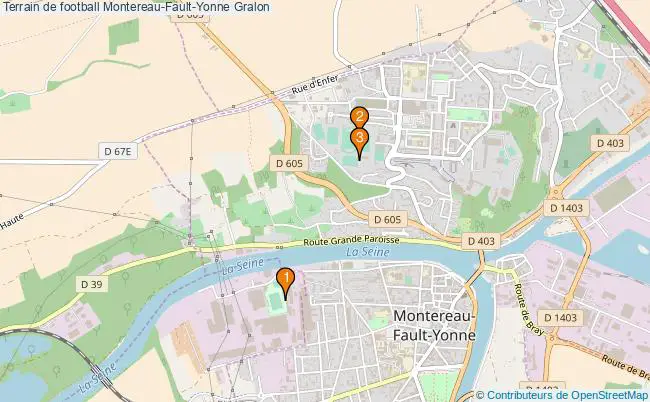 plan Terrain de football Montereau-Fault-Yonne : 3 équipements