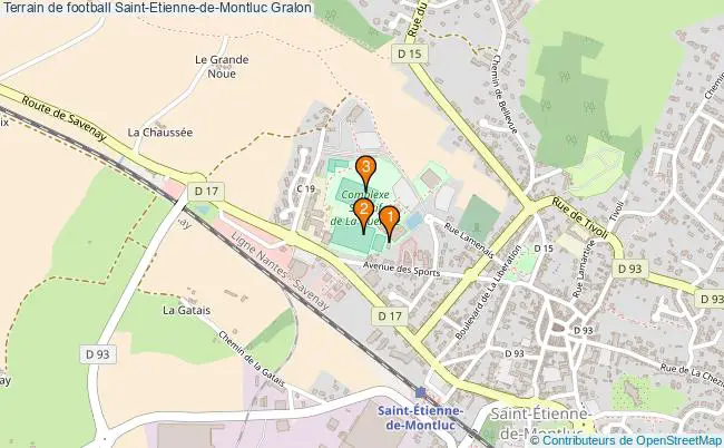 plan Terrain de football Saint-Etienne-de-Montluc : 3 équipements
