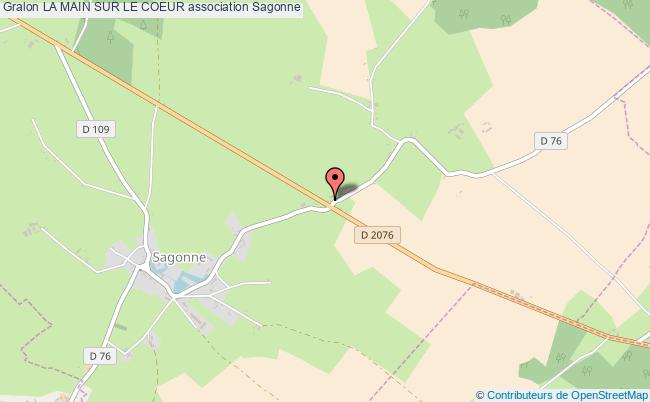 LA MAIN SUR LE COEUR