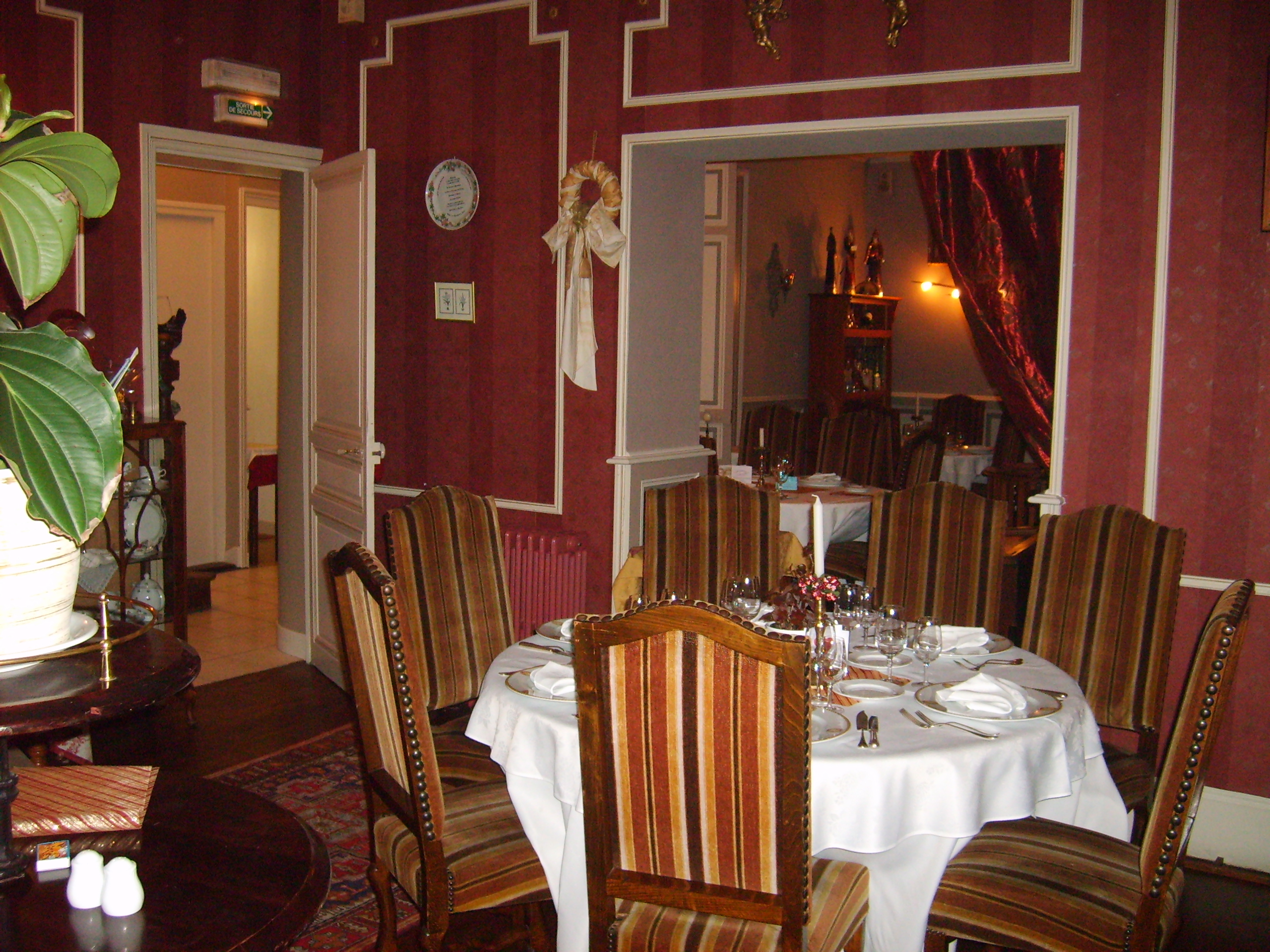 restaurant Auberge de SaintHilaire SaintHilairedeBrethmas