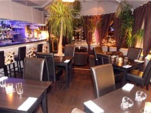 Restaurant Le Wine Opus Cafe